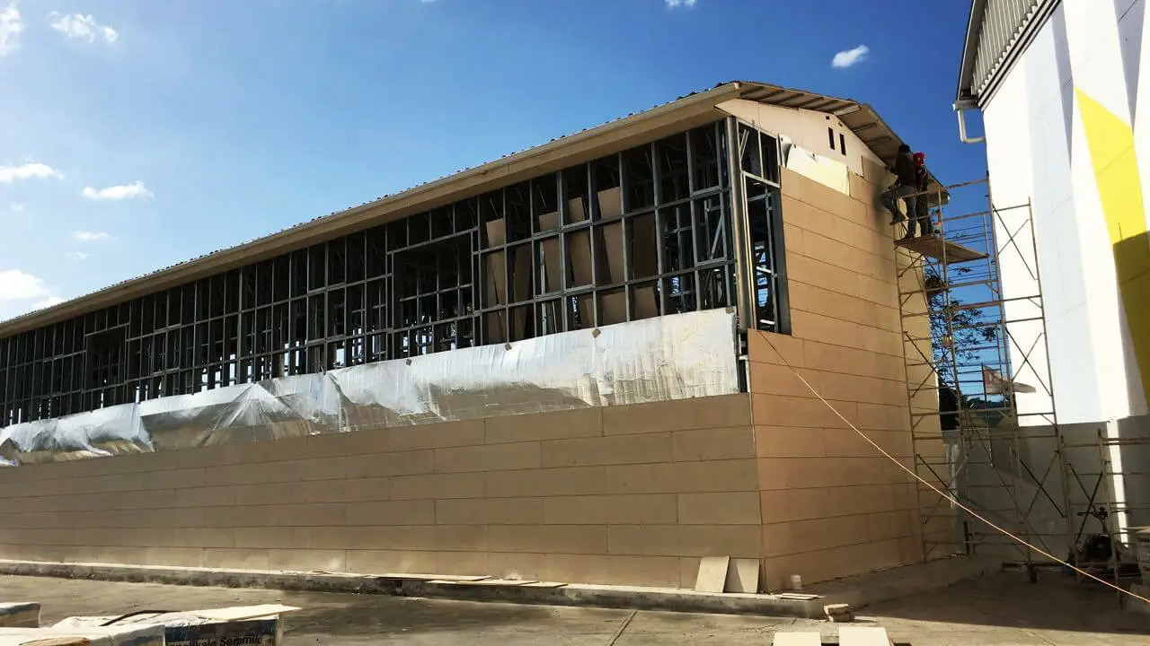 662 m² Dükkân ve Sınıf Projesi